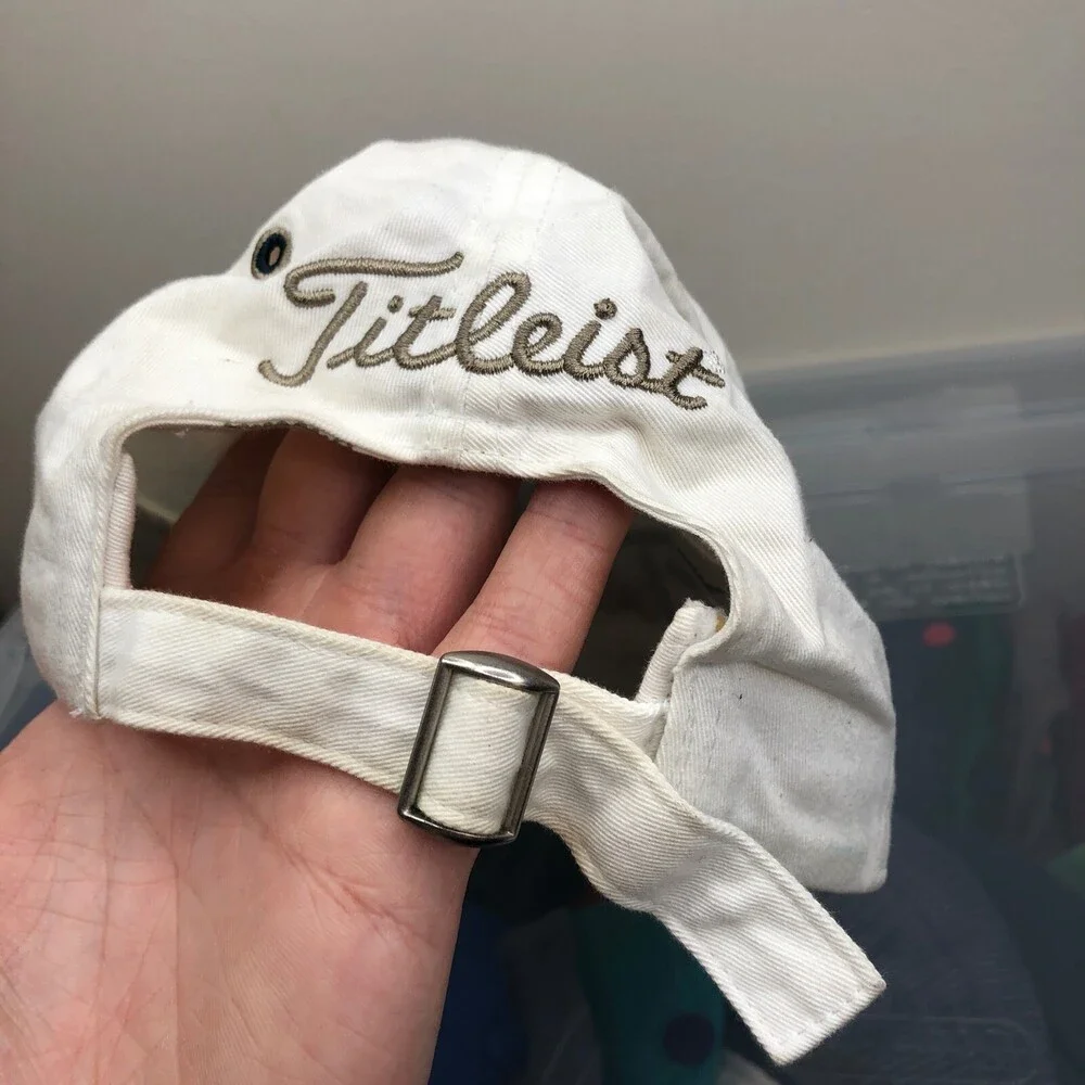 Titleist Hat White Adjustable Strap Cap Golf Course Golfing Club‎ Men's Women's
